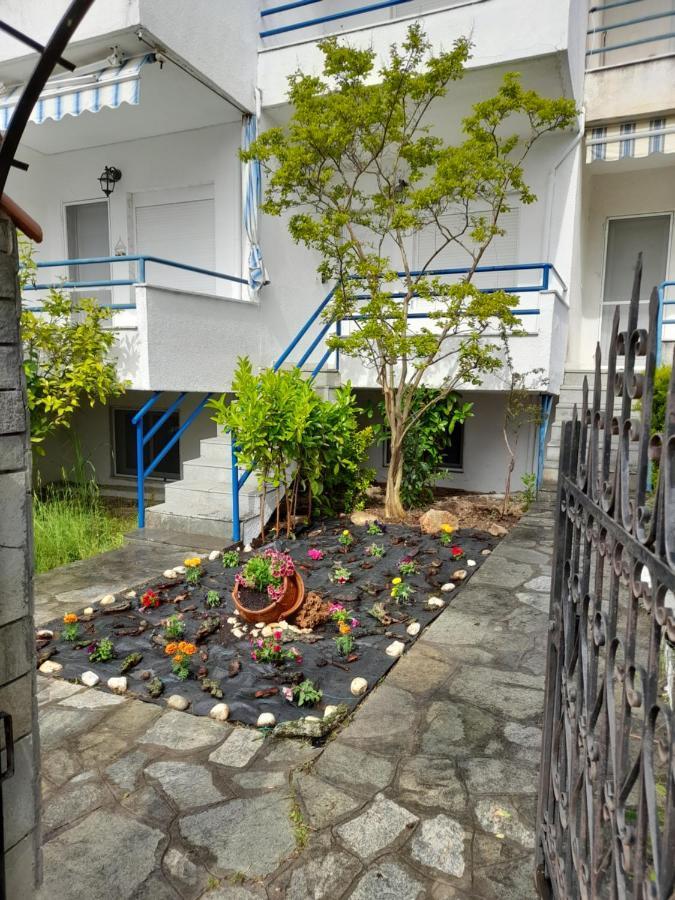 Maisonette Basilissa Nea Poteidaia Bagian luar foto