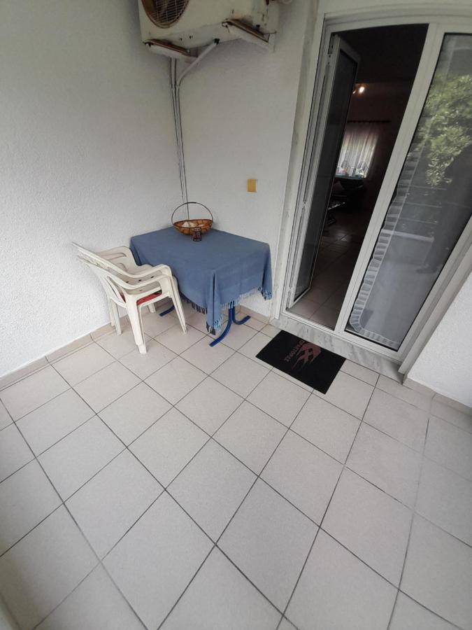 Maisonette Basilissa Nea Poteidaia Bagian luar foto